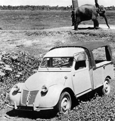 Cambodian Citro�n 2CV