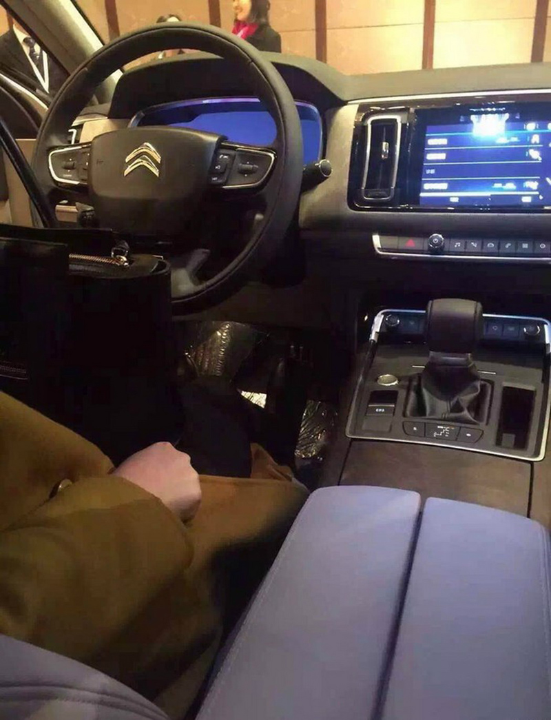 Dongfeng Citro�n C6