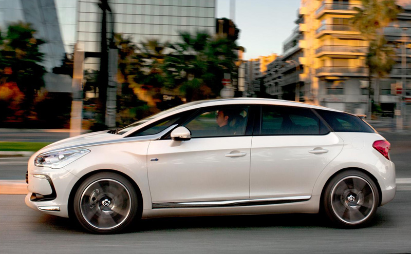 Ds5 electric on sale