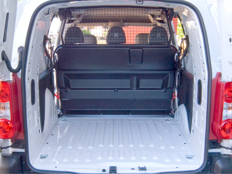 small vans with 3 front seats