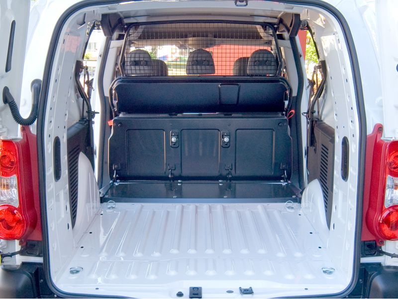 small vans with 3 seats