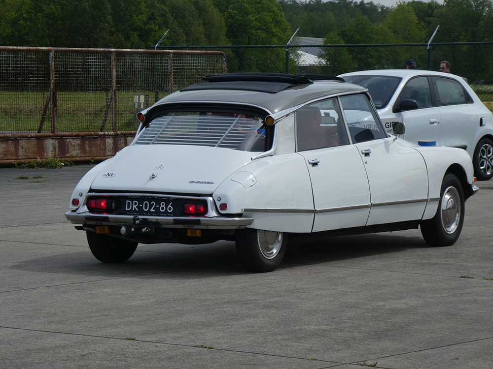 � 2024 Jan
                                    Matthijs Werkman